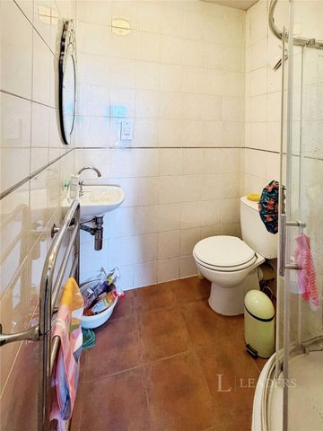 1 bedroom property to rent Shirley Court, York Road, Guildford, GU1 - Photo 3