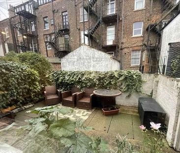 South Crescent Road, Filey, YO14 - Photo 6