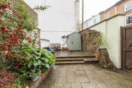 2 bedroom terraced house to rent - Photo 5