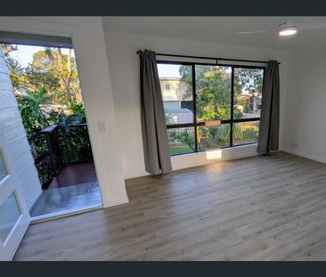 2/33 Pacific Street, Corindi Beach, NSW 2456 - Photo 3