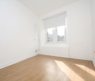 Cumbernauld Road,1 Bright Bed Unfurnished in Dennistoun, Available ... - Photo 2