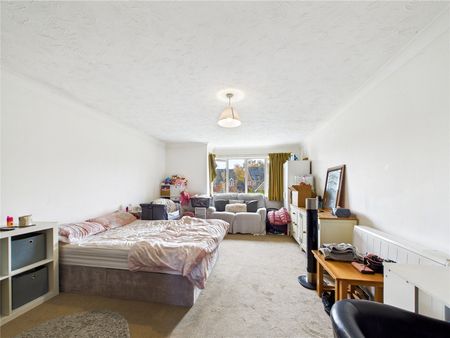 St. Martins Court, Bugsby Way, Kesgrave, Ipswich, IP5 2WW - Photo 3