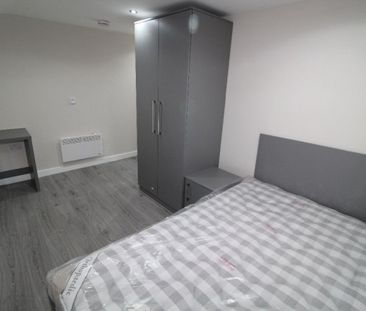 Market Street West Flat, PRESTON, Lancashire PR1 2HB - Photo 6