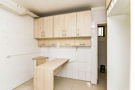 Casa com 5 quartos e 338m² para alugar em Passo d'Areia, Porto Alegre. - Photo 5