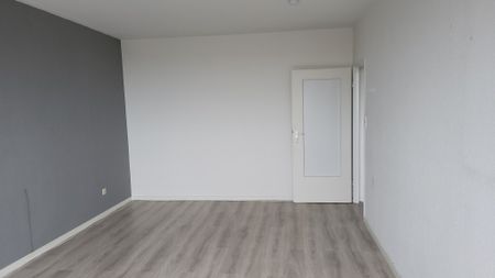 Wohnen im Zentrum der Stadt mit toller Aussicht - Photo 3