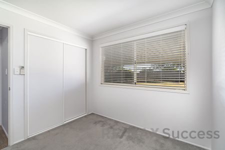 4 Zinnia CRT, Middle Ridge QLD 4350 - House For Rent | Domain - Photo 5