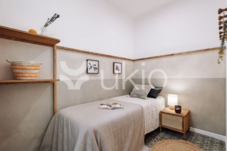 5 room luxury Apartment for rent in Barcelona, Catalonia - Photo 2