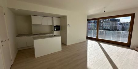 Appartement te huur in Antwerpen voor € 1.050 met 2 slaapkamers - Photo 4