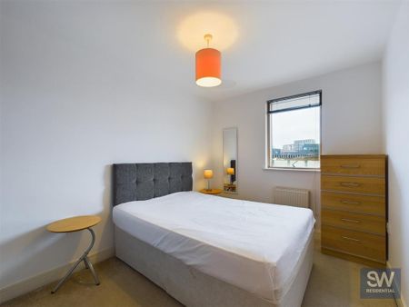 2 bedroom apartment to rent - Photo 3