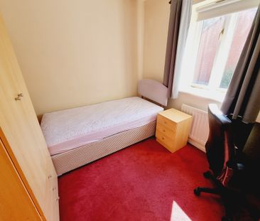 4 Bed Student Accommodation - Photo 1