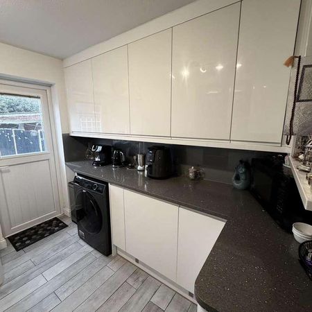 Gilpin Avenue, Hayes, UB3 - Photo 4