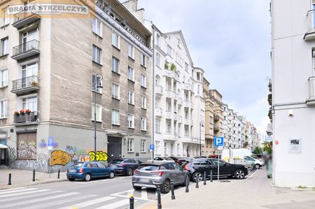Polecam! Metro, Ścisłe centrum, kamienica, ciche! - Zdjęcie 2