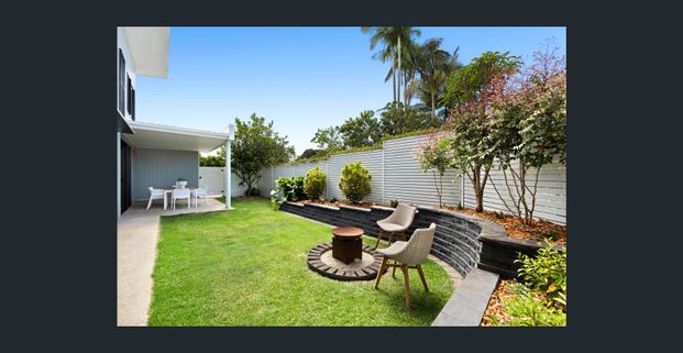 Beautiful Buderim Duplex - Photo 1