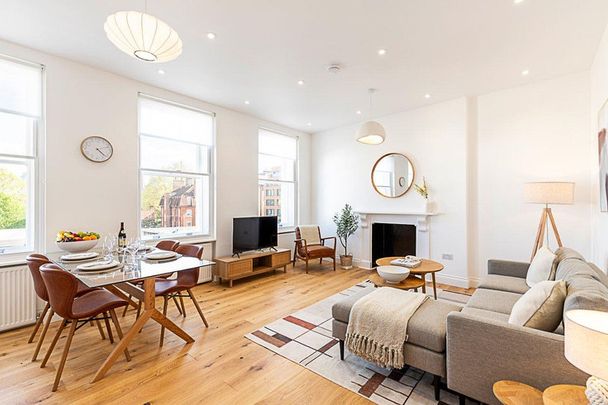 Fulham Road - Photo 1