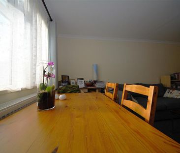 3 bedroom flat to rent - Photo 5