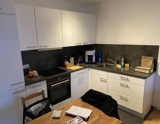 Sanierte 1 Zimmer Dachterrassen Wohnung im KFW Niedrigenergiehaus zentral in Schacht-Audorf - Photo 1