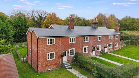 3 bedroom cottage to rent - Photo 4