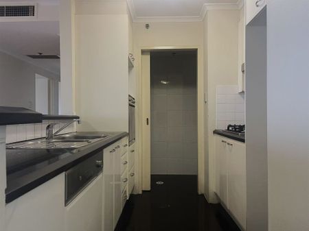 Morden 2 Bedroom apartment in the heart of CBD- 569 George Street - Photo 4