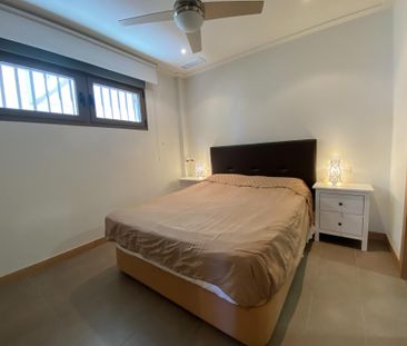 Apartamento de alquiler en Calle San Bartolome Tirajana, Los Arenal... - Photo 3