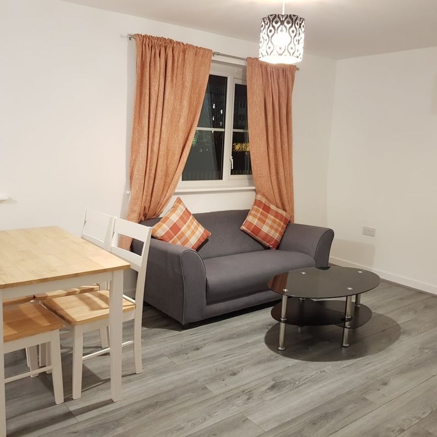 2 Bed Flat, Hammond House, CV6 - Photo 1