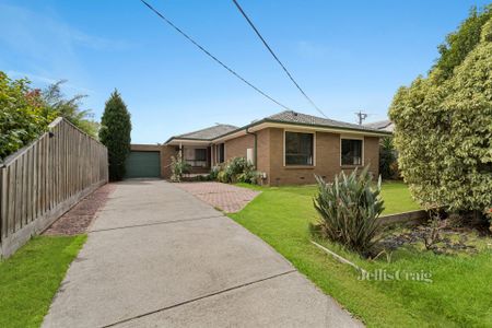 60 Lakeview Avenue, Rowville - Photo 5