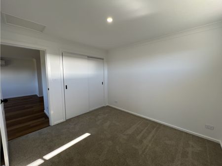 1Bed Granny Flat - Photo 3