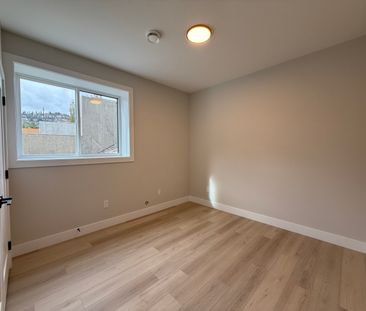 4 Bdrm Family Home in West Harbour - Photo 5