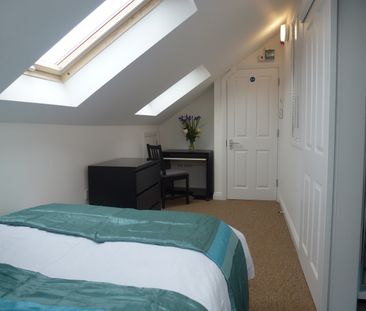 Bournemouth Road, Parkstone, Poole, Dorset, BH14 - Photo 4