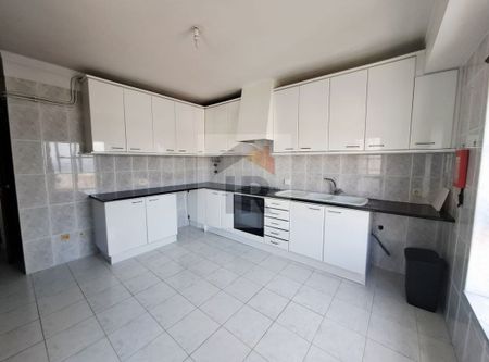 Caldas da Rainha, Leiria - Photo 5