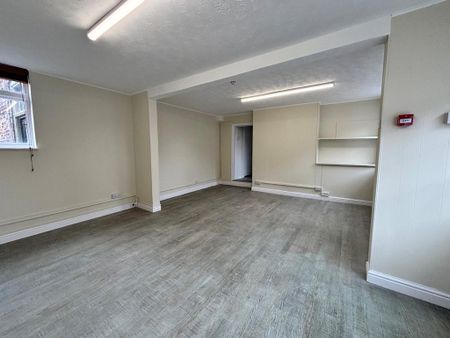 Property to rent - Photo 5