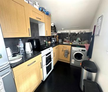 Hagden Lane, Watford - Photo 2