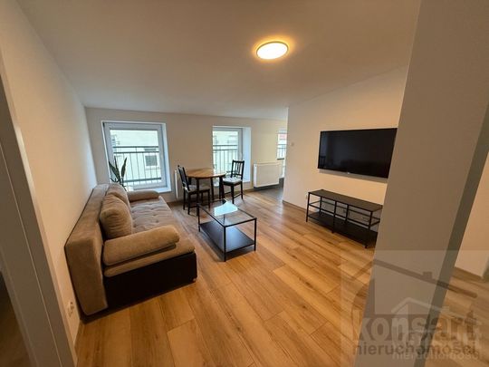 2pok Centrum al. Jana Pawła II oficyna - Фото 1