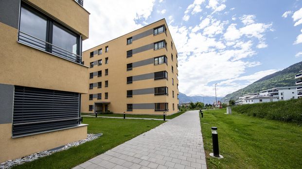 Ruhige Wohlfühloase mit modernem Ausbau sucht Nachmieter! - Photo 1