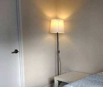 Private room for rental - Photo 2