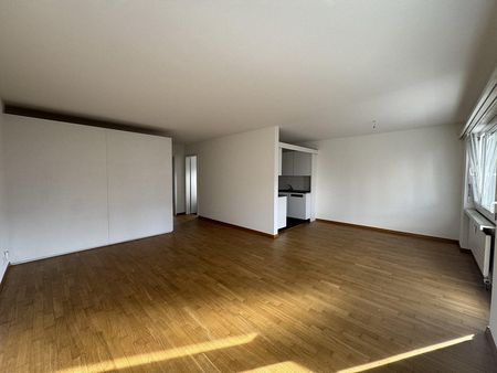 Schöne 4.5-Zimmer-Wohnung in Moosseedorf - Photo 2