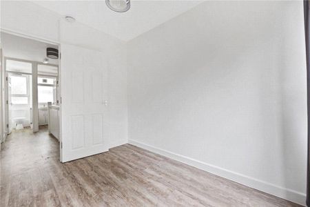 4 bedroom maisonette to rent - Photo 5