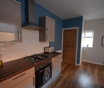 Newcastle upon Tyne - Photo 4