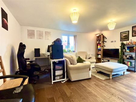 Commerical Road, So15 - Photo 2