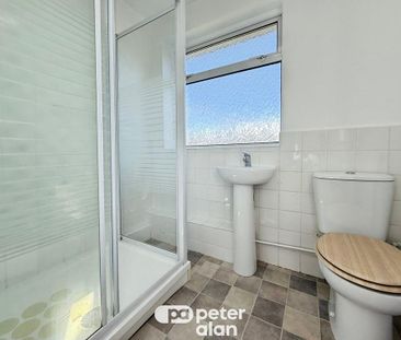 2 bedroom maisonette to rent - Photo 5