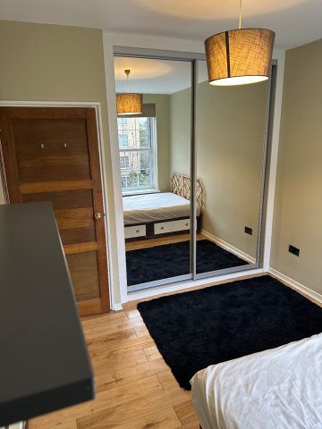 1 Bed Flat, Tanners Hill, SE8 - Photo 3