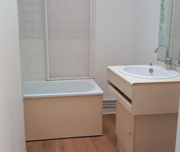 Location Appartement 3 pièces 69m² - Photo 6