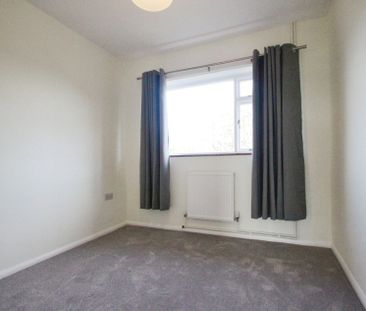 2 bed maisonette to rent in Moor Lane, SL6 - Photo 5