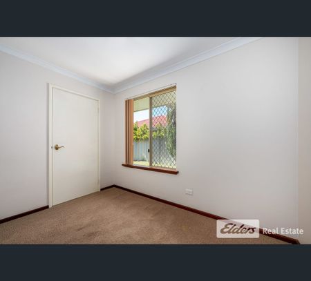 5 Gregson Street, Rockingham, WA 6168 - Photo 2