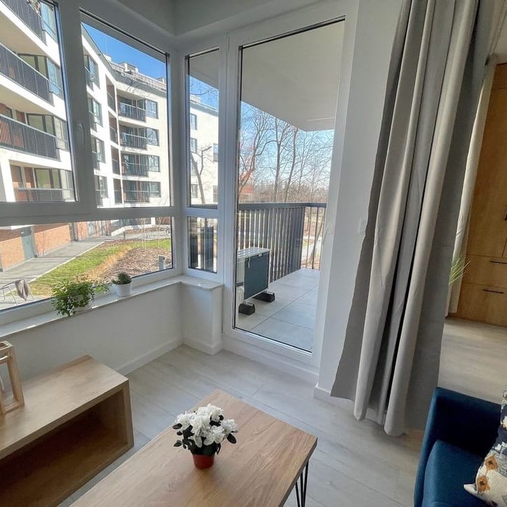 Zobacz>>> Nowa kawalerka na Bielanch 31 m² - Photo 1