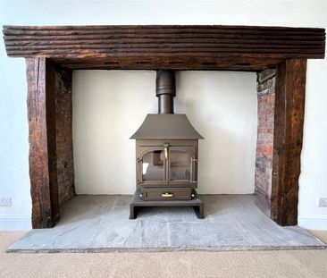 Eyton Farmhouse, Eyton - Photo 1