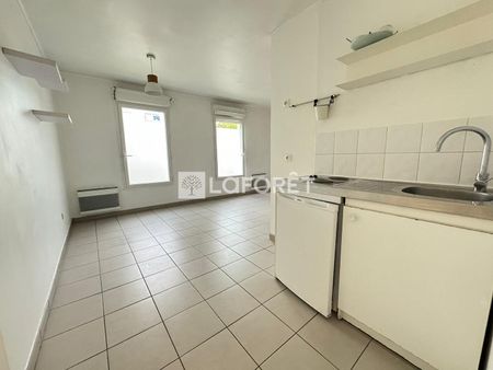 Apartment - Photo 2