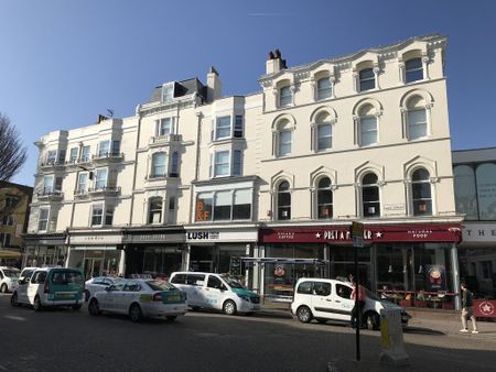 2 bedroom maisonette to rent - Photo 2