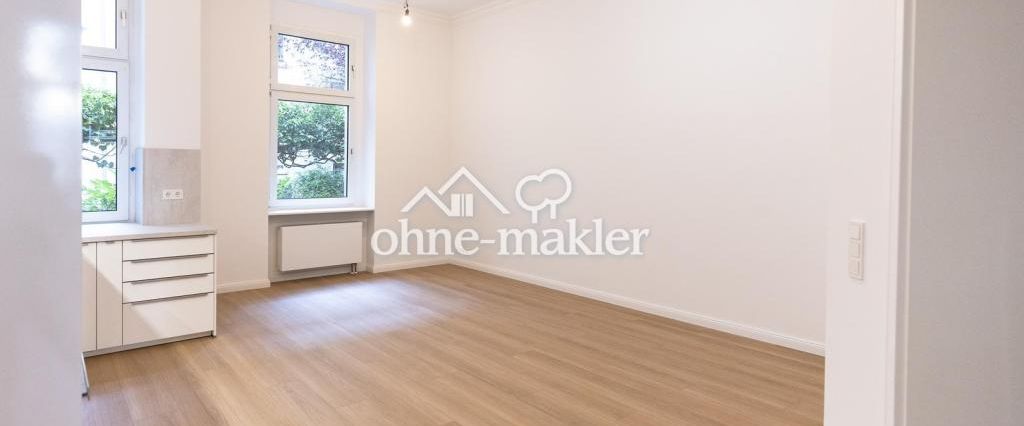 Altbaucharm auf Neubauniveau - 3 Zimmer mit Balkon, neue EBK, kernsaniert, top Lage - Photo 1