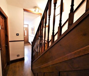 3 bedroom terraced house to rent - Photo 2