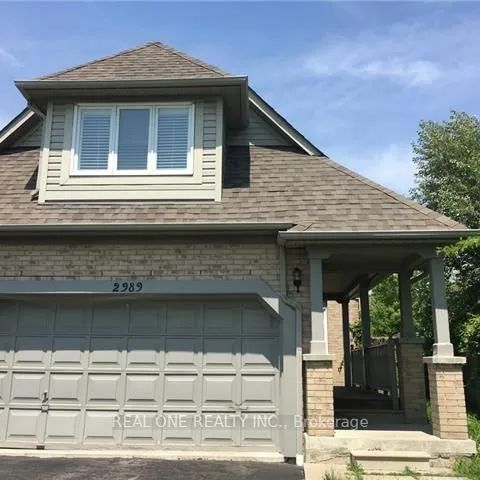 Detached Home For Lease | W9048314 - Photo 1